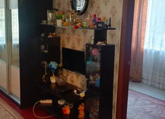 Продам 2-комнатную квартиру, 41 м2, Губкин, улица 9 Января, 3