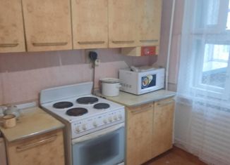 Продается 2-ком. квартира, 53.3 м2, Усть-Илимск, улица Героев Труда, 33