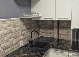 1-ком. квартира на продажу, 28.8 м2, деревня Крутые Выселки, улица Герасимова, 2Б, ЖК Изумрудный Город