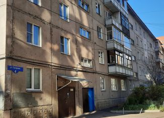 Продажа трехкомнатной квартиры, 69.2 м2, Красноярск, улица Гусарова, 4