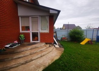 Продаю таунхаус, 135 м2, село Акбердино, Красноморская улица