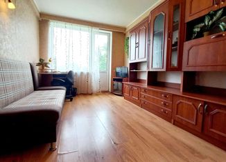 Продается 1-комнатная квартира, 29 м2, Симферополь, улица Беспалова, 39