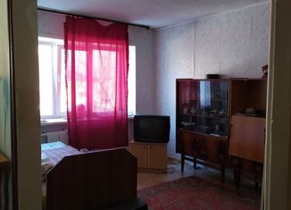 Продажа 1-ком. квартиры, 30.7 м2, Кемерово, улица Леонова, 11, Кировский район