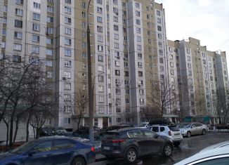 Продается 2-ком. квартира, 59.8 м2, Москва, Братеевская улица, 8к4, метро Алма-Атинская