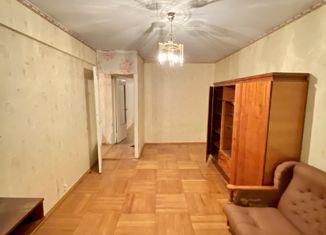 Продается 2-комнатная квартира, 50 м2, Армавир, улица Маркова, 325