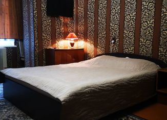 Продам 2-ком. квартиру, 53.7 м2, посёлок городского типа Советский, Южный переулок, 9