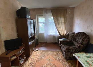 Продается 1-ком. квартира, 29 м2, Вольск, Комсомольская улица, 229