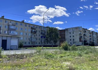 Продажа 2-комнатной квартиры, 44 м2, Артём, Черноморская улица, 12