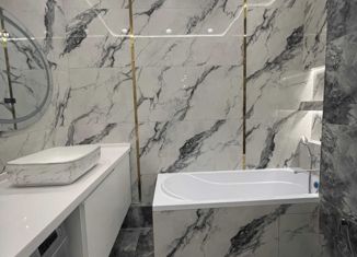 Продам двухкомнатную квартиру, 65 м2, Каспийск, Кавказская улица, 18к2, ЖК Стройко