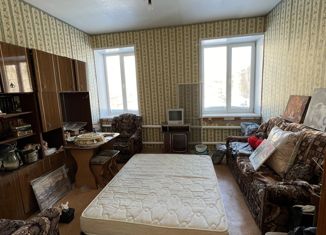 Продам 2-комнатную квартиру, 65 м2, Мордовия, Центральная улица, 90