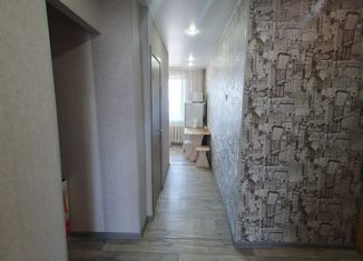 1-комнатная квартира в аренду, 37 м2, Братск, улица Крупской, 9