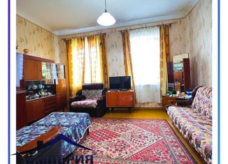 Продаю двухкомнатную квартиру, 42.2 м2, Новокубанск, улица Карла Маркса, 4