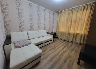 Сдаю в аренду однокомнатную квартиру, 32 м2, Таганрог, Вишнёвая улица, 15
