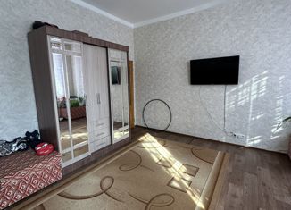 Продается двухкомнатная квартира, 60.8 м2, Крым, Кавказская улица, 5