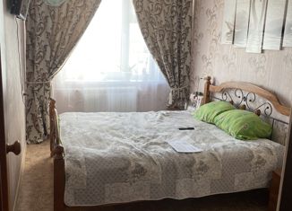 Продам 3-ком. квартиру, 62.8 м2, поселок городского типа Мохсоголлох, Соколиная улица, 12