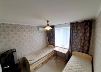 Сдача в аренду комнаты, 18 м2, Краснодар, Таганрогская улица, 5