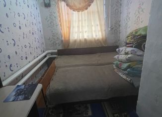 Продается трехкомнатная квартира, 41.6 м2, село Старобалтачево, улица Гагарина, 9