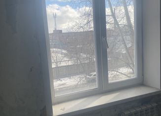 Трехкомнатная квартира на продажу, 45 м2, Канск, Панельный переулок, 3