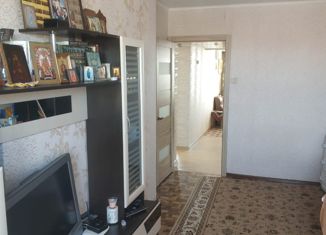 2-комнатная квартира на продажу, 47.4 м2, село Покровка, Красноармейская улица, 2