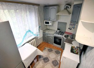 Продам 3-ком. квартиру, 60 м2, рабочий посёлок Киевский, рабочий посёлок Киевский, 3