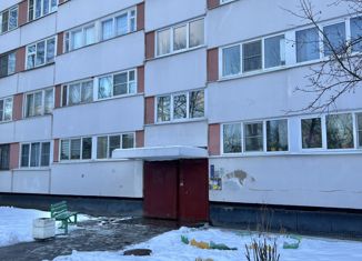 Продаю двухкомнатную квартиру, 43.2 м2, Санкт-Петербург, улица Добровольцев, 46, улица Добровольцев