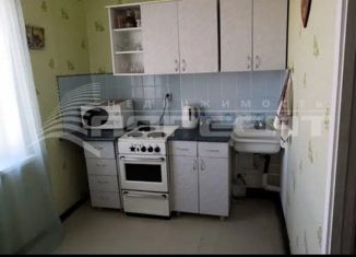 Сдам в аренду однокомнатную квартиру, 35 м2, Волгоград, улица Пархоменко, 57