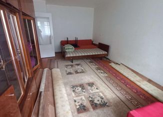 Продам 1-ком. квартиру, 30.8 м2, Кумертау, Окружная улица, 11