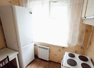 Продам двухкомнатную квартиру, 39.5 м2, поселок городского типа Шаля, улица Кирова, 36