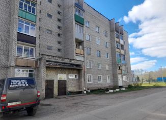 Продаю однокомнатную квартиру, 29.3 м2, поселок Юго-Камский, улица Металлистов, 3
