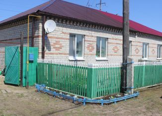 Продам дом, 59.2 м2, село Исетское, улица 50 лет ВЛКСМ, 60