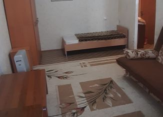 Продам 1-комнатную квартиру, 38.3 м2, поселок городского типа Пангоды, улица Мира, 13