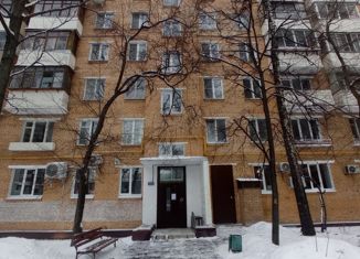 Продается трехкомнатная квартира, 54.6 м2, Москва, 2-я Владимирская улица, 10, метро Перово