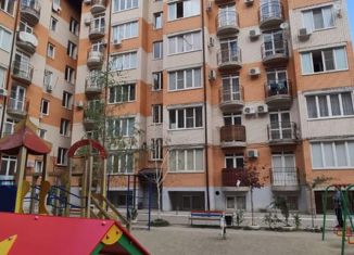 Продам однокомнатную квартиру, 40 м2, Краснодар, улица Рахманинова, 27, улица Рахманинова