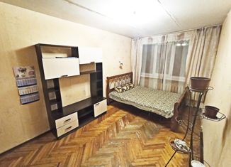 Продажа 2-ком. квартиры, 47.7 м2, поселок Новый Учхоз, площадь Усова, 4