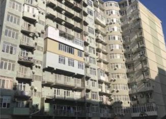 Продажа 2-ком. квартиры, 118 м2, Каспийск, проспект Акулиничева, 3