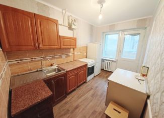 Продажа двухкомнатной квартиры, 52.5 м2, Гусев, Сосновый переулок, 8
