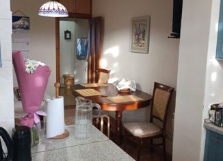 Продаю четырехкомнатную квартиру, 84.3 м2, Элиста, 8-й микрорайон, 8-й микрорайон, 57