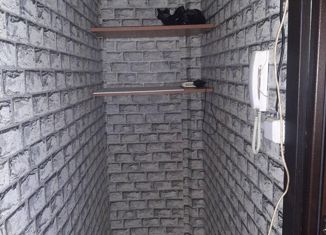 Продам 1-комнатную квартиру, 29 м2, город Саяногорск, микрорайон Ленинградский, 18