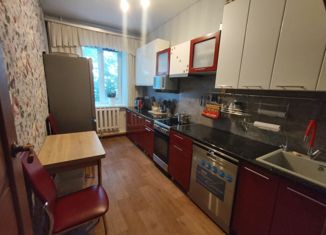 Продажа 3-комнатной квартиры, 39.7 м2, село Верхотомское, улица Сосновый Бор, 12