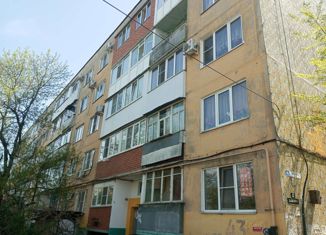 Продажа 2-ком. квартиры, 53.6 м2, Невинномысск, улица Гагарина, 43