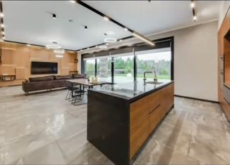 Продаю дом, 540 м2, деревня Тимошкино