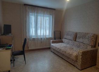 Сдам 1-комнатную квартиру, 35.5 м2, Гатчина, улица Красных Военлётов, 10