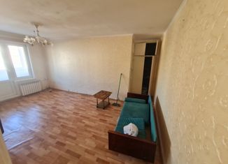 Продам 3-ком. квартиру, 57 м2, Казань, улица Карима Тинчурина, 1А, Вахитовский район