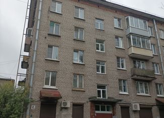 Продам 3-ком. квартиру, 56 м2, Санкт-Петербург, улица Васи Алексеева, 26, Кировский район