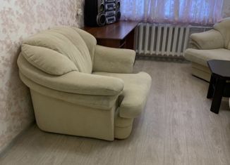 Продаю четырехкомнатную квартиру, 72 м2, поселок городского типа Приамурский, Амурская улица, 12А