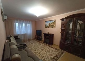 Продаю 2-ком. квартиру, 61 м2, Ейск, улица Седина, 53/5