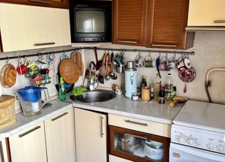 Продам 3-комнатную квартиру, 60 м2, Москва, Веерная улица, 3к1, Веерная улица