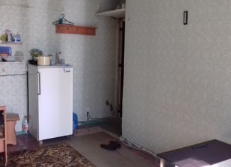 Сдам в аренду комнату, 25 м2, Казань, улица Мазита Гафури, 7