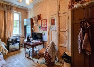 Продается комната, 137.5 м2, Москва, Усачёва улица, 62, метро Спортивная