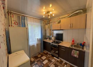 Двухкомнатная квартира в аренду, 45 м2, Тульская область, улица Металлургов, 65